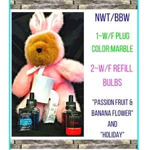 🔥3-ITEMS/2 SCENT BULBS & 1 MARBLE COLORED WALLFLOWER PLUG